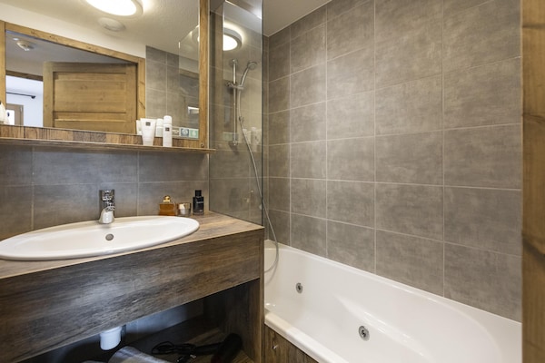 Foto van Appartement in Les Deux Alpes met Alpenzicht - Vakantiehuis in Les 2 Alpes - BathRoom