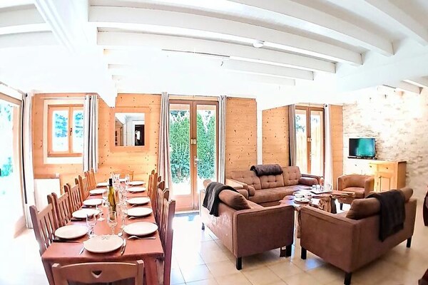 Foto van Chalet in Petit Plan vlakbij skipistes - Vakantiehuis in VENOSC - Untagged