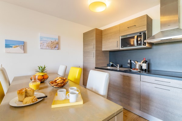 Foto van Familieappartement aan de Atlantische kust - Vakantiehuis in Biscarrosse - DiningRoom