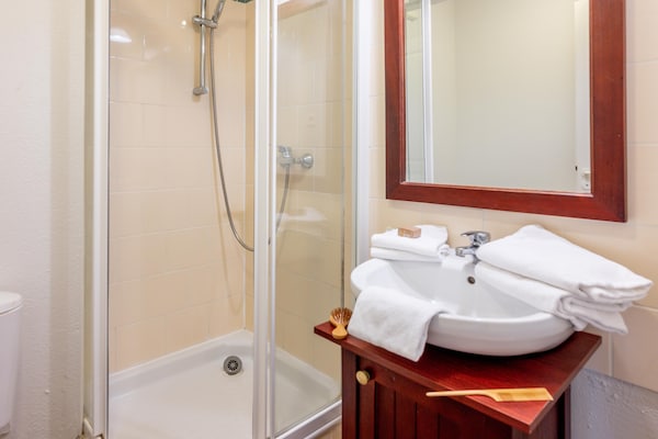 Foto van Luxe appartement voor 6 nabij het meer - Vakantiehuis in Biscarosse - BathRoom