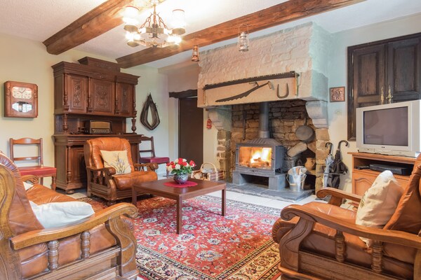 Foto van Verblijf op het Normandische platteland - Vakantiehuis in Gavray-sur-Sienne - LivingRoom