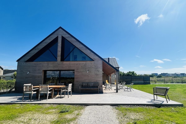 Foto van 2 huizen voor een groot gezin of groep. - Vakantiehuis in Gouville sur mer - ExteriorSummer
