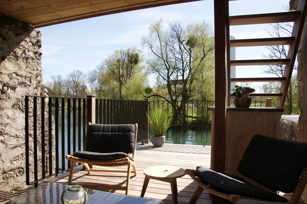 Foto van Jane Austen Lake Retreat - Vakantiehuis in Dun-sur-Meuse - ViewSummer