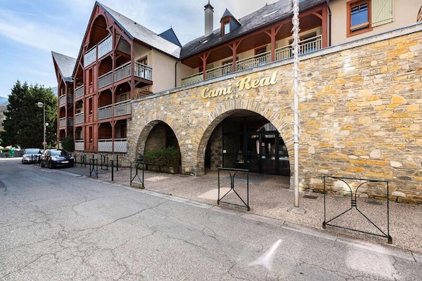 Foto van 4 stukken voor 8 personen - Vakantiehuis in ST LARY SOULAN - 