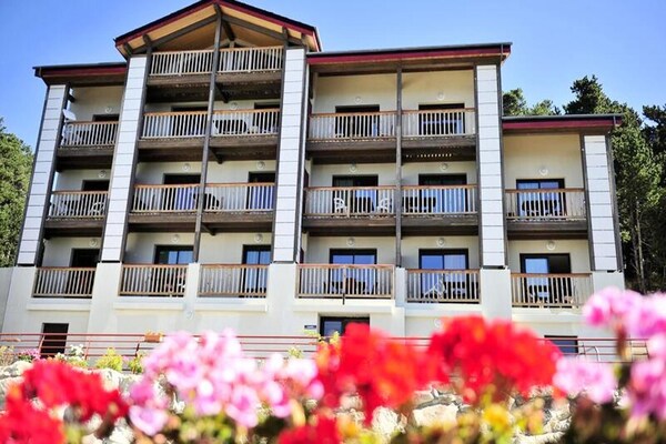 Foto van Goelia Residence Het domein van Castella - Vakantiehuis in Font-Romeu-Odeillo-Via - BathRoom