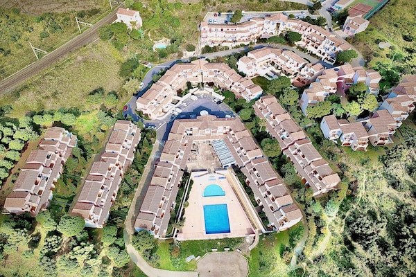 Foto van Duplexappartement met zeezicht voor 8 - Vakantiehuis in Cerbère - AreaSummer1KM