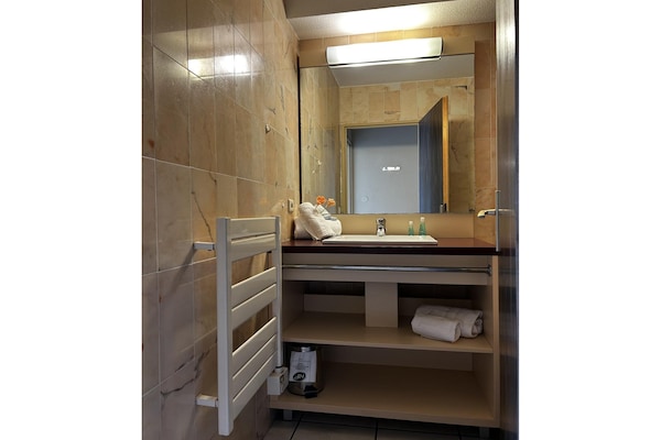 Foto van Gezinsduplex met patio - Vakantiehuis in Saint-Cyprien - BathRoom