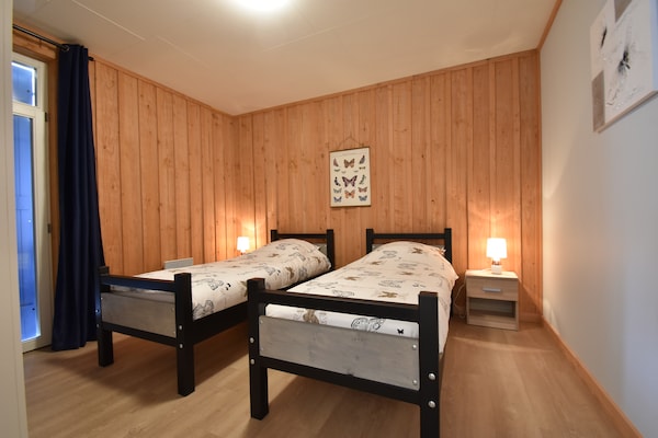 Foto van Landhuis in Cuzy met zwembad en boszicht - Vakantiehuis in Cuzy - BedRoom