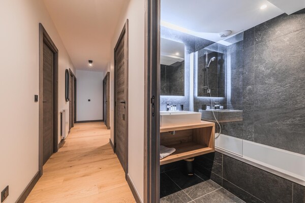 Foto van Appartement in Plan Peisey bij Vanoise Park - Vakantiehuis in Plan Peisey - BathRoom