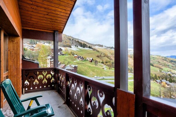 Foto van Chalet in Valmorel bij Skiliften & Bos - Vakantiehuis in Valmorel - 