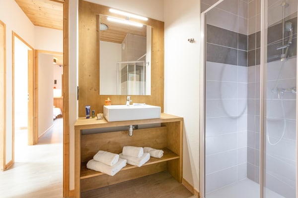 Foto van Appartement in Beaufort met Spa en Zwembad - Vakantiehuis in Beaufort - BathRoom