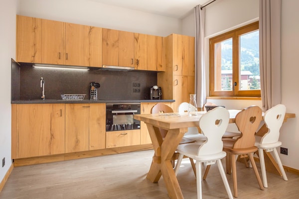 Foto van Vakantiehuis in Alpen bij Skitrails - Vakantiehuis in Beaufort - Kitchen