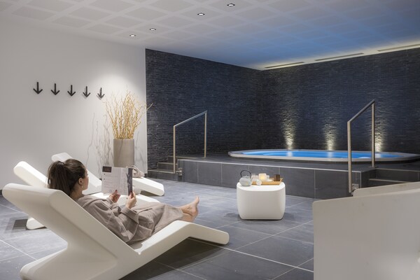 Foto van Chalet Appartement met Zwembad - Vakantiehuis in Tignes 1800 - ParkFacilities