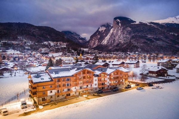 Foto van Appartement in Samoëns met Spa en Zwembad - Vakantiehuis in Samoëns - ExteriorWinter