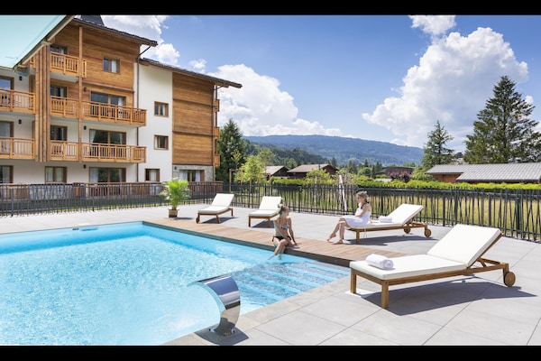 Foto van Appartement in Samoëns met Zwembad & Spa - Vakantiehuis in Samoëns - ExteriorSummer