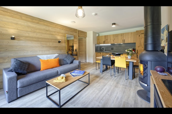 Foto van Appartement in Samoëns met Spa en Zwembad - Vakantiehuis in Samoëns - LivingRoom