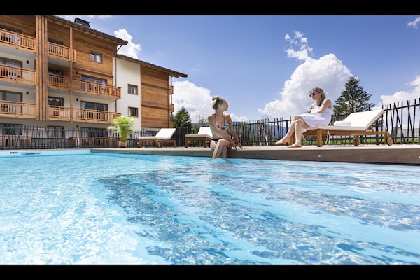 Foto van Appartement in Samoëns met Spa en Zwembad - Vakantiehuis in Samoëns - PoolOfHouse