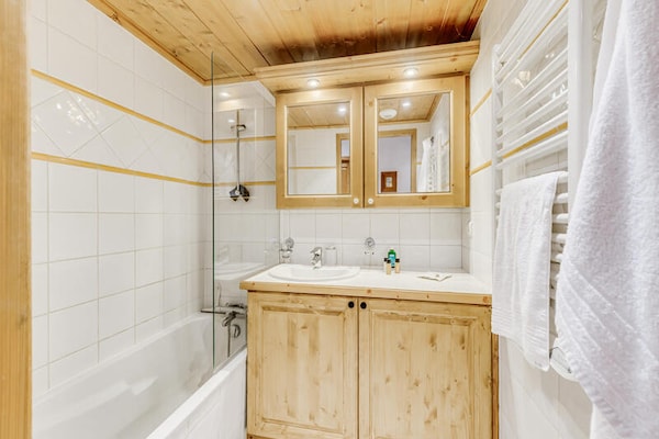 Foto van 3 kamers voor 6 personen - Vakantiehuis in CHAMPAGNY EN VANOISE - Untagged