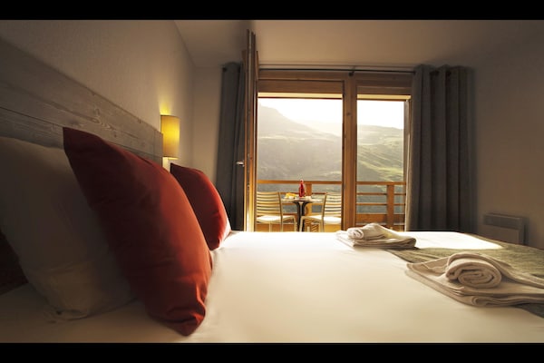 Foto van Appartement in Frankrijk met zwembad en spa - Vakantiehuis in St Martin de Belleville - BedRoom