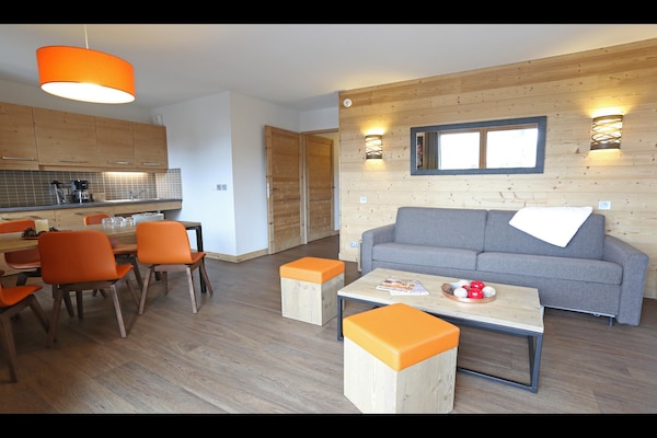 Foto van Appartement in Frankrijk met zwembad en spa - Vakantiehuis in St Martin de Belleville - LivingRoom