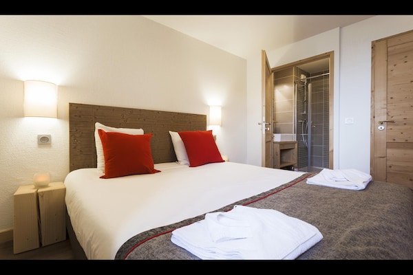 Foto van Appartement in Frankrijk met zwembad en spa - Vakantiehuis in St Martin de Belleville - BedRoom