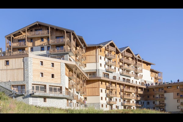 Foto van Appartement in Frankrijk met zwembad en spa - Vakantiehuis in St Martin de Belleville - ExteriorSummer