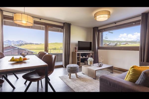 Foto van Appartement in Hauteluce met Ski-In/Ski-Out - Vakantiehuis in Hauteluce - LivingRoom