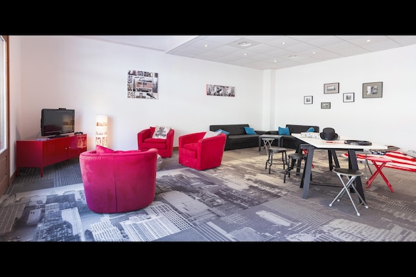 Foto van Appartement in Frankrijk met Spa en Uitzicht - Vakantiehuis in Sainte-Foy Tarentaise - LivingRoom