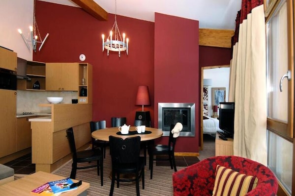Foto van 3 Kamer Appartement 6 Personen Open Haard - Vakantiehuis in BOURG-SAINT MAURICE - 