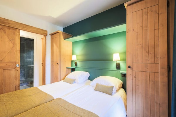 Foto van 3 Kamers 6 Personen Exclusief - Vakantiehuis in Arc 1950 - 