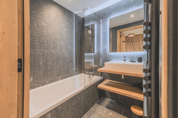 Foto van 6-persoonsappartement nabij Megève Spa - Vakantiehuis in MEGEVE - BathRoom