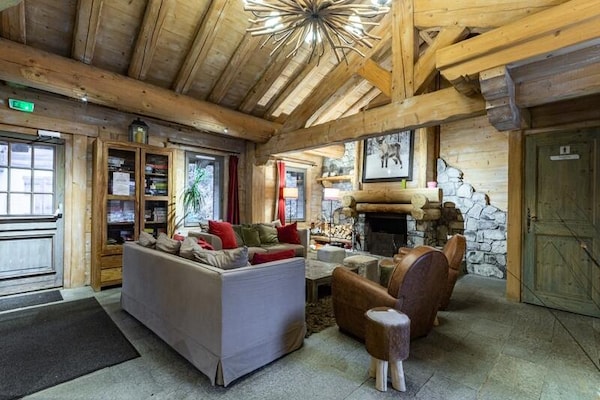 Foto van Vakantiehuis in Alpen met Zwembad & Spa - Vakantiehuis in Arâches-la-Frasse - 