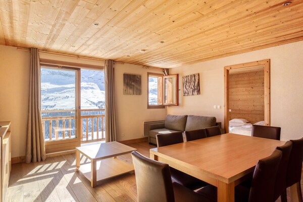 Foto van Gezellig Alpenappartement voor 6 personen - Vakantiehuis in Arâches-La-Frasse - LivingRoom