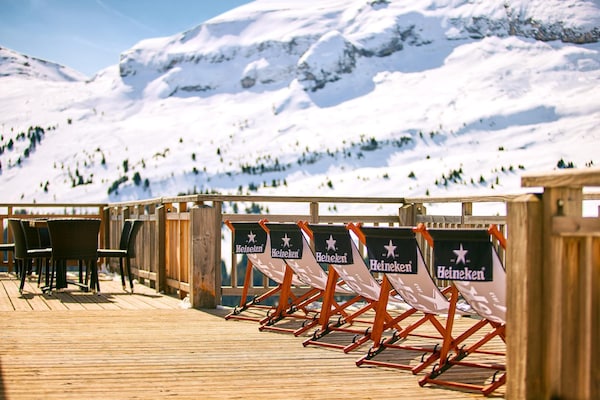 Foto van Besneeuwde chalet met uitzicht - Vakantiehuis in Arâches-La-Frasse - ParkFacilities