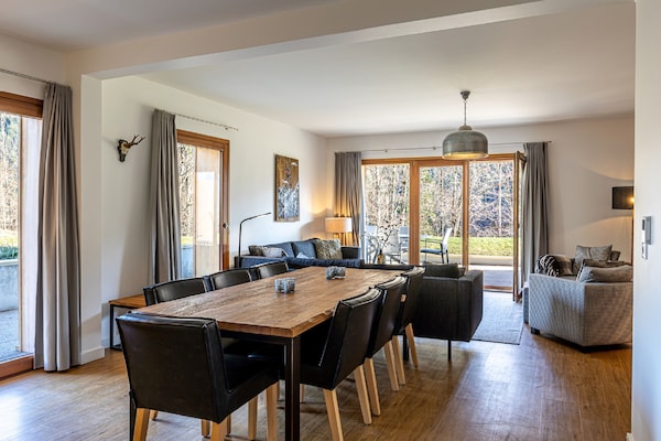 Foto van Charmant Alpen Appartement - Vakantiehuis in Abondance - DiningRoom
