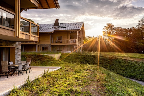 Foto van Charmant Alpen Appartement - Vakantiehuis in Abondance - ExteriorSummer
