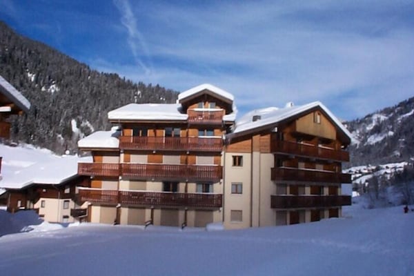 Foto van Residentie Les Myrtilles - Vakantiehuis in CHATEL - ExteriorWinter