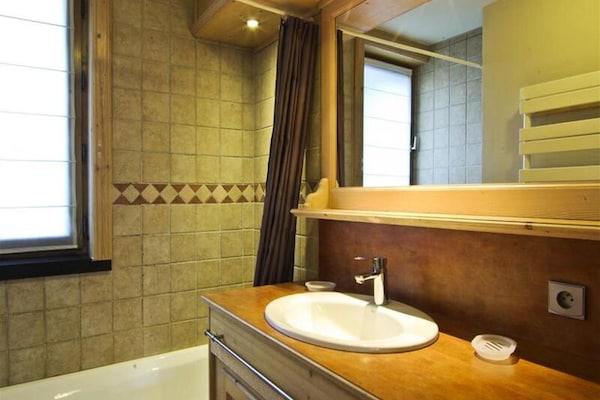 Foto van Appartement in Chamonix met Mont Blanc Uitzicht - Vakantiehuis in CHAMONIX MONT BLANC - BathRoom