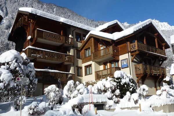 Foto van Appartement in Chamonix met Mont Blanc Uitzicht - Vakantiehuis in CHAMONIX MONT BLANC - ExteriorWinter