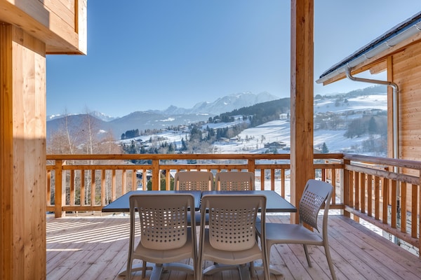 Foto van Appartement in Combloux met Mont Blanc Uitzicht - Vakantiehuis in COMBLOUX - TerraceBalcony