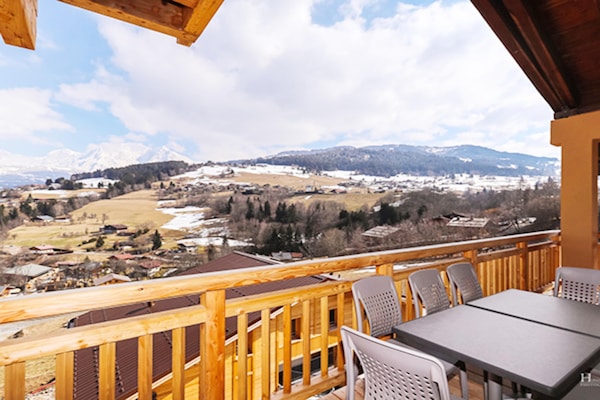 Foto van Appartement in Combloux met Mont Blanc Uitzicht - Vakantiehuis in COMBLOUX - ViewWinter