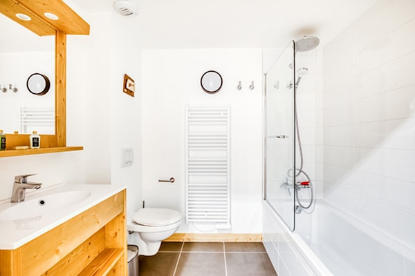 Foto van Chalet in Combloux met Mont-Blanc Uitzicht - Vakantiehuis in COMBLOUX - BathRoom