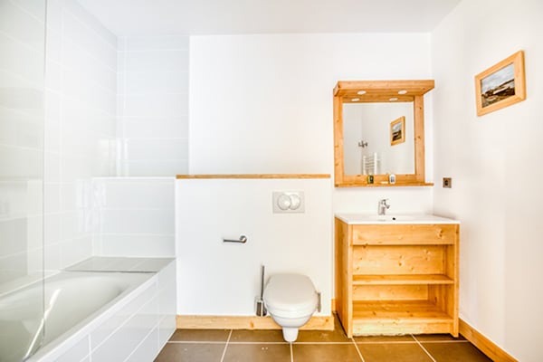 Foto van Chalet in Combloux met Mont-Blanc Uitzicht - Vakantiehuis in COMBLOUX - BathRoom