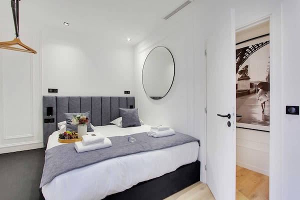 Foto van Luxe appartement met airconditioning in het centrum van Parijs - Untagged