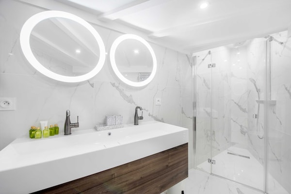 Foto van Luxe appartement 4BR/8P - Notre Dame / Bastille - Vakantiehuis in Paris - 