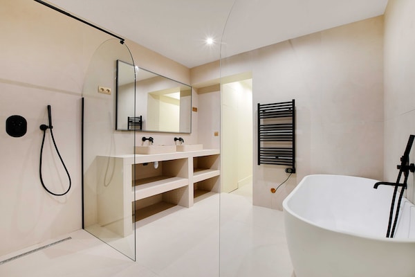 Foto van Luxe appartement - 2BR/6P - Saint-victor - Vakantiehuis in Paris - 