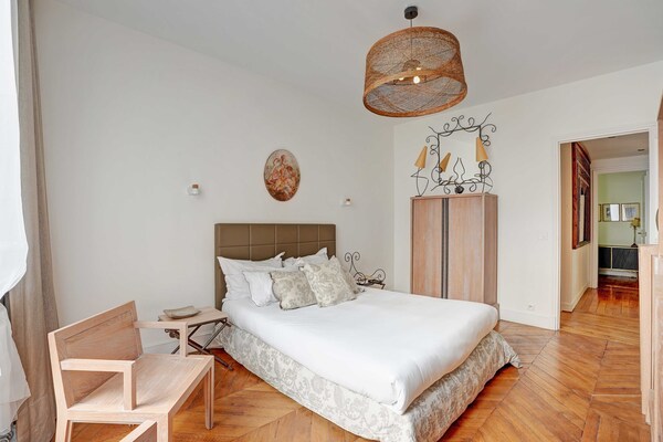 Foto van Elegant appartement - 4BR -10P- Madeleine - Vakantiehuis in Paris - Untagged