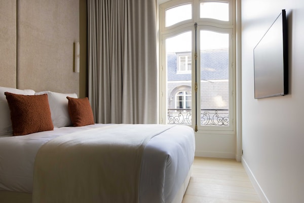 Foto van Luxe appartement - 2 slaapkamers/6 plaatsen - Madeleine/Saint Honore - Untagged
