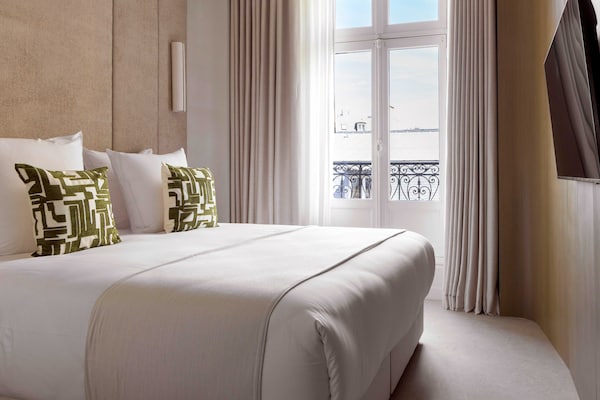 Foto van Luxe appartement met airconditioning, 2 slaapkamers/6 plaatsen - Madeleine - Untagged