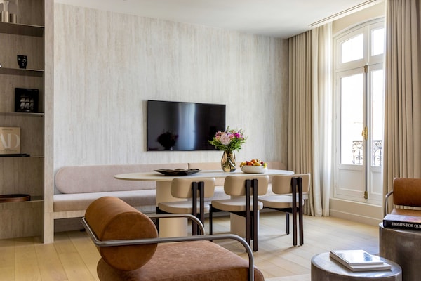 Foto van Luxe appartement met airconditioning, 2 slaapkamers/6 plaatsen - Madeleine - Untagged